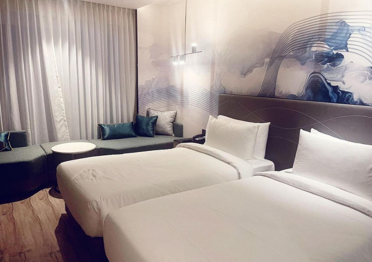 Park Inn By Radisson Surate Extérieur photo